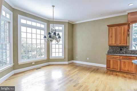 1034 Gelston Cir, Mclean, VA 22102 photo 54