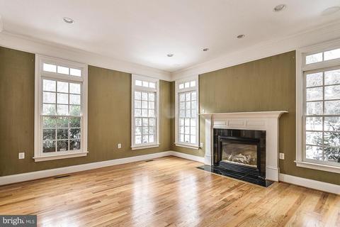 1034 Gelston Cir, Mclean, VA 22102 photo 43