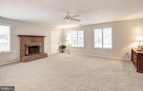 5303 Oldcastle Ln, Springfield, VA 22151 photo 19