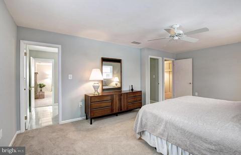5303 Oldcastle Ln, Springfield, VA 22151 photo 24