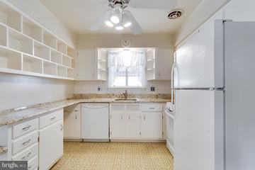 7406 Elgar St, Springfield, VA 22151 photo 10