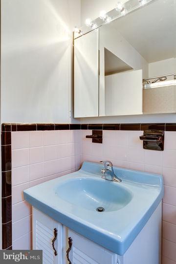 7406 Elgar St, Springfield, VA 22151 photo 30