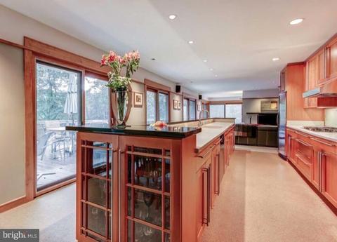 1706 Putter Ln, Reston, VA 20190 photo 32