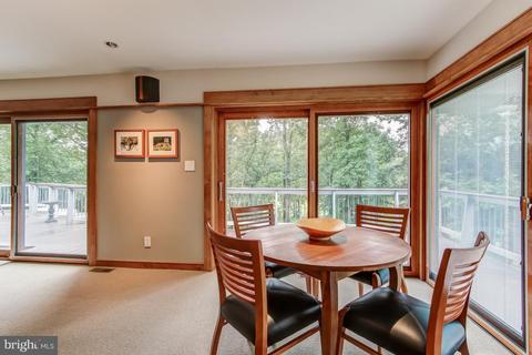 1706 Putter Ln, Reston, VA 20190 photo 17