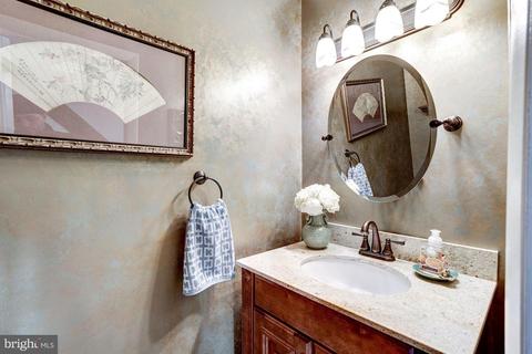 2035 Golf Course Dr, Reston, VA 20191 photo 6