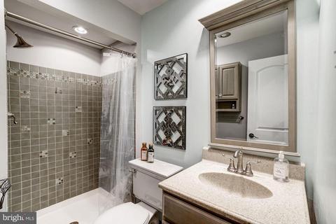 2035 Golf Course Dr, Reston, VA 20191 photo 20