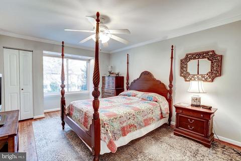 2035 Golf Course Dr, Reston, VA 20191 photo 15