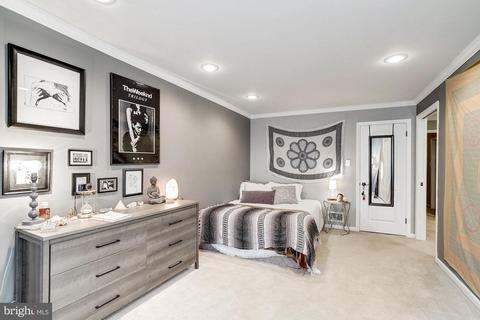 2035 Golf Course Dr, Reston, VA 20191 photo 21
