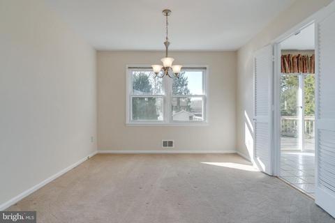 8627 Bristlecone Pl, Springfield, VA 22153 photo 11