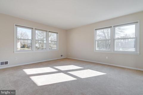 8627 Bristlecone Pl, Springfield, VA 22153 photo 7
