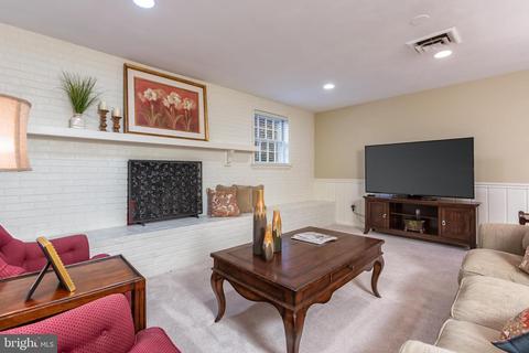 1004 Woburn Ct, Mclean, VA 22102 photo 33