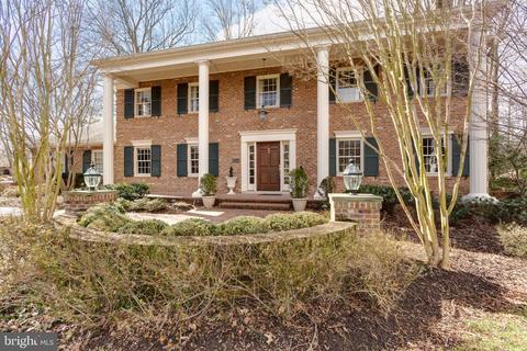 1004 Woburn Ct, Mclean, VA 22102 photo 3