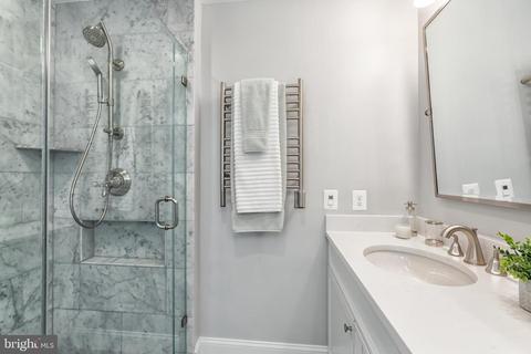 1004 Woburn Ct, Mclean, VA 22102 photo 25