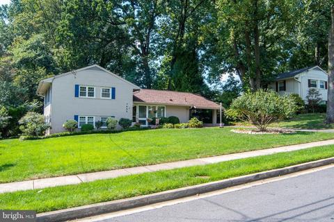 7503 Axton St, Springfield, VA 22151 photo 2