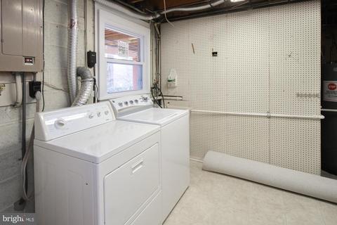 8505 Fairburn Dr, Springfield, VA 22152 photo 51