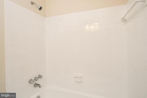 8505 Fairburn Dr, Springfield, VA 22152 photo 20