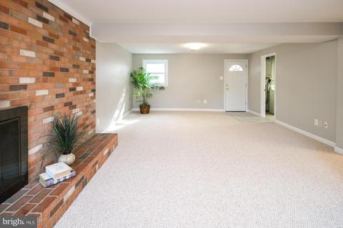 8505 Fairburn Dr, Springfield, VA 22152 photo 34