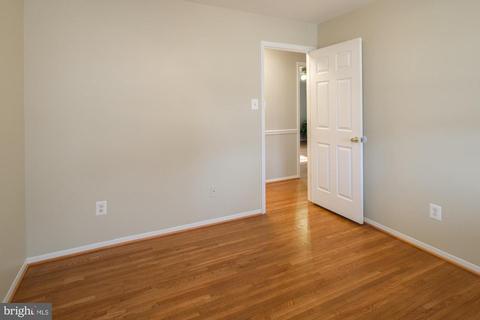 8505 Fairburn Dr, Springfield, VA 22152 photo 29
