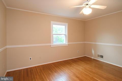 8505 Fairburn Dr, Springfield, VA 22152 photo 27