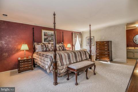 8415 Brook Rd, Mclean, VA 22102 photo 23