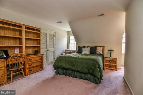 8415 Brook Rd, Mclean, VA 22102 photo 28
