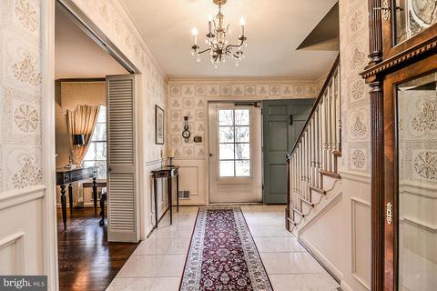 8415 Brook Rd, Mclean, VA 22102 photo 5