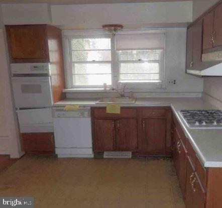 1636 Birch Rd, Mclean, VA 22101 photo 6