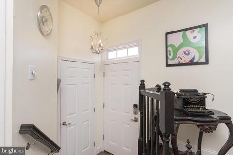 6401 Racetec Ct, Springfield, VA 22150 photo 3