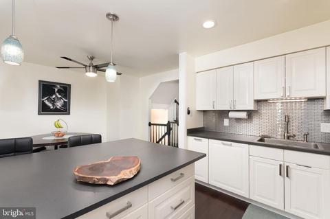 6401 Racetec Ct, Springfield, VA 22150 photo 10