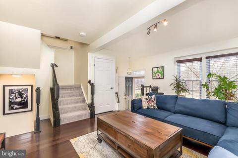 6401 Racetec Ct, Springfield, VA 22150 photo 5