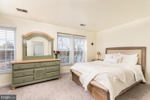 6401 Racetec Ct, Springfield, VA 22150 photo 12