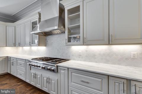 6809 Lumsden St, Mclean, VA 22101 photo 17