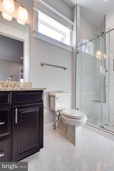 6809 Lumsden St, Mclean, VA 22101 photo 36
