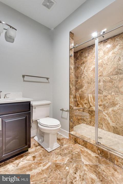 6809 Lumsden St, Mclean, VA 22101 photo 92