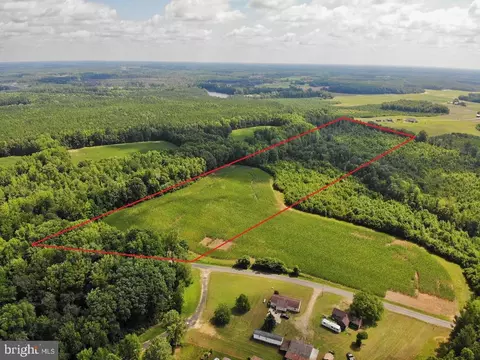 Fish Rd, Emporia, VA 23847