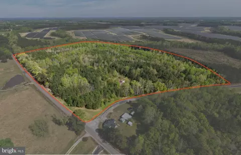 9518 Brink Rd, Emporia, VA 23847