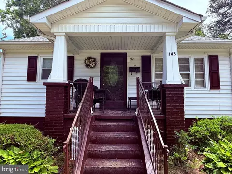 146 Center St, Emporia, VA 23847