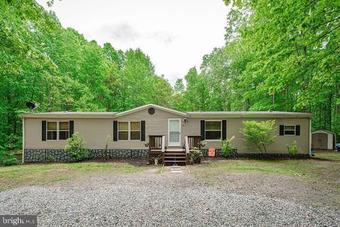 6037 Ridge Rd, Columbia, VA 23038