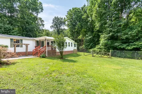 2491 Fairground Rd, Maidens, VA 23102