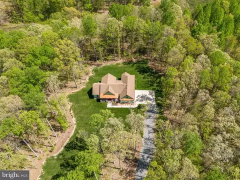 View/Area - 5000 Double Eagle Dr, Louisa, VA 23093 photo 1 of 5