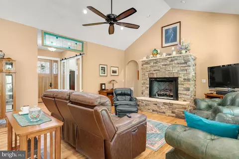 Living - 5000 Double Eagle Dr, Louisa, VA 23093 photo 4 of 5