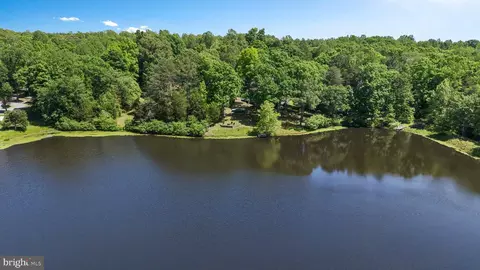 4070 Lake Killarney, Gum Spring, VA 23065 photo 12