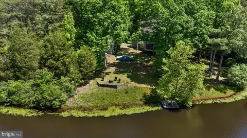 4070 Lake Killarney, Gum Spring, VA 23065 photo 10