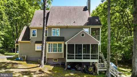 4070 Lake Killarney, Gum Spring, VA 23065 photo 15