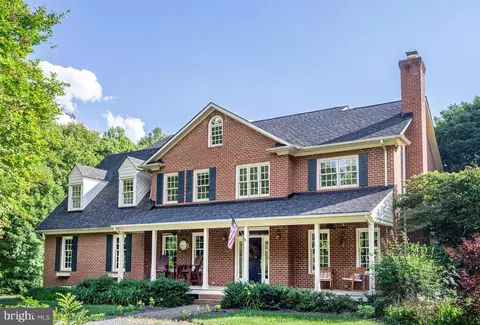 2055 Broad Street Rd, Maidens, VA 23102