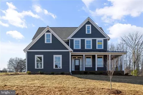 3706 Rocketts Ridge Dr, Sandy Hook, VA 23153