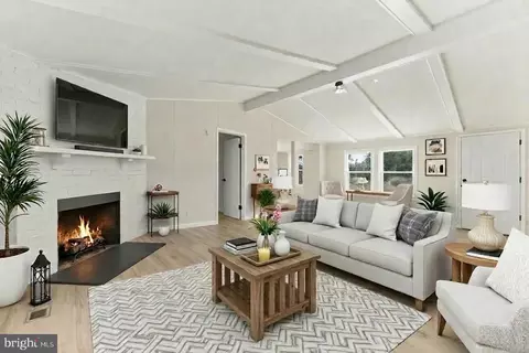 3662 Whitehall Rd, Sandy Hook, VA 23153 photo 6