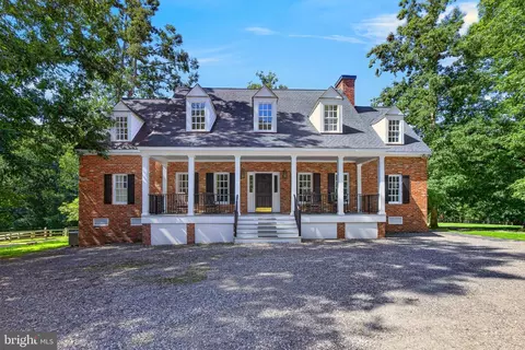 1108 Shallow Well Rd, Manakin Sabot, VA 23103