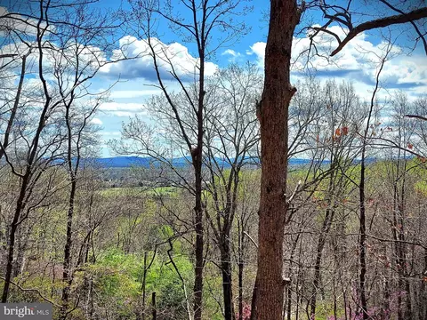40 Farmview Road, Stanardsville, VA 22973