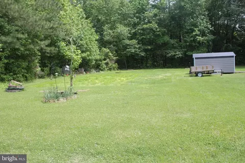 12455 Beech Trl, Gloucester, VA 23061 photo 3
